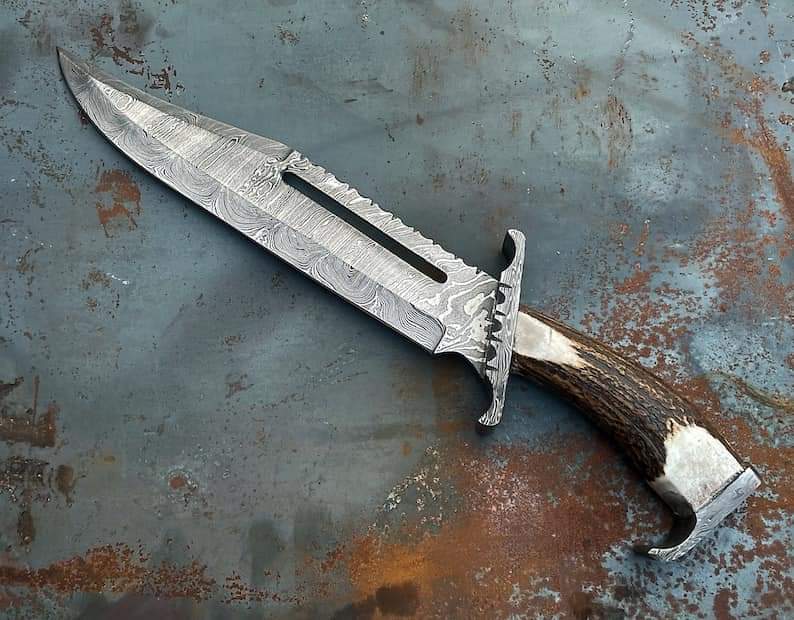 Handmade Damascus Steel Hunting Bowie Knife Stag Handle With Leather Sheath