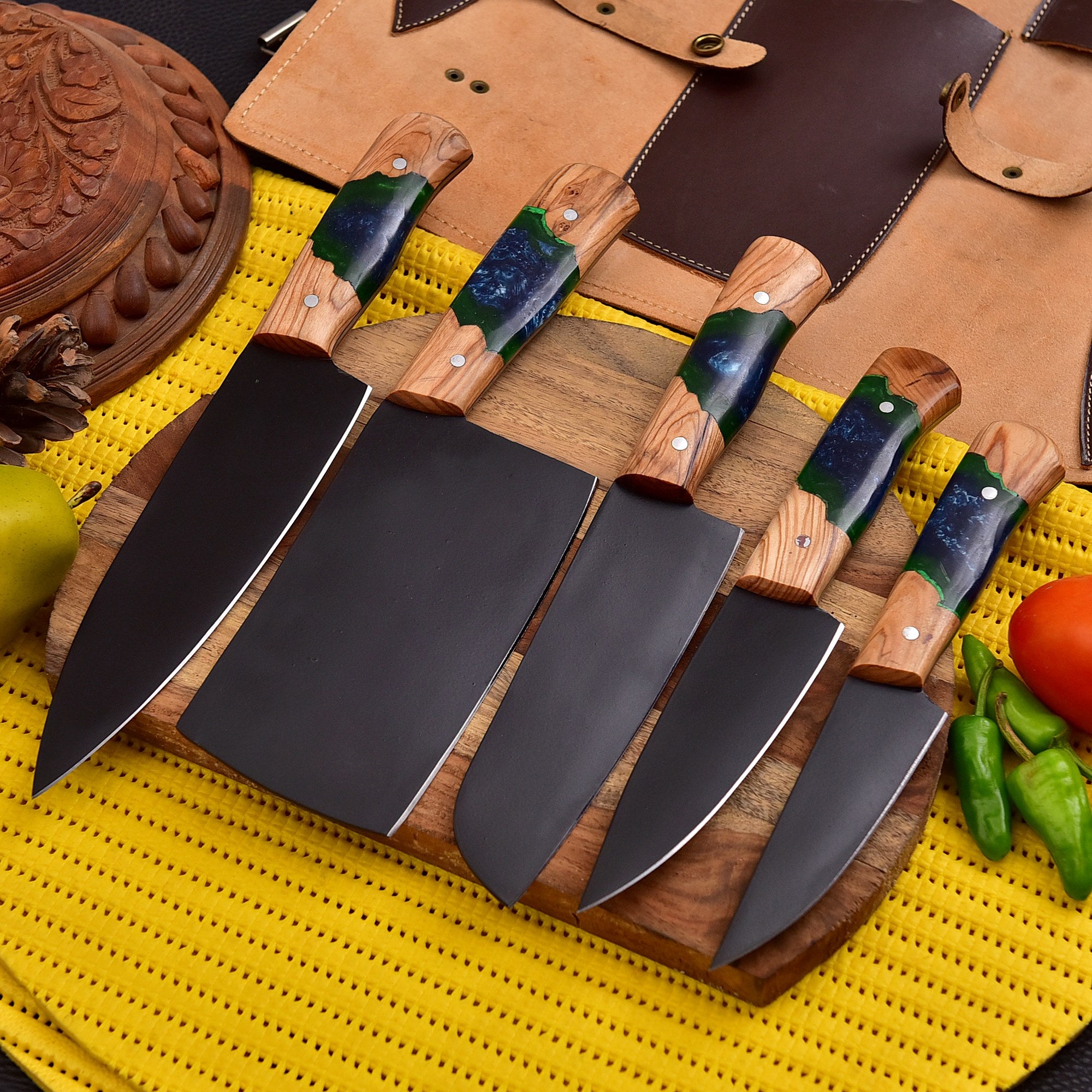 Damascus Chef's Knife Set – 133-Layer Handmade Folding Hunting Knife with Sharpener & Leather Pouch – $99.00