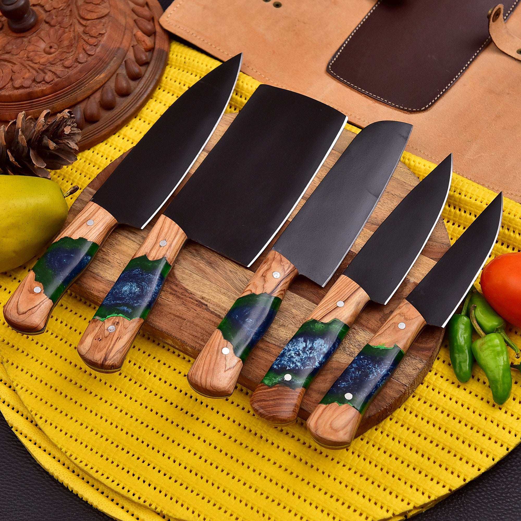 Damascus Chef's Knife Set – 133-Layer Handmade Folding Hunting Knife with Sharpener & Leather Pouch – $99.00