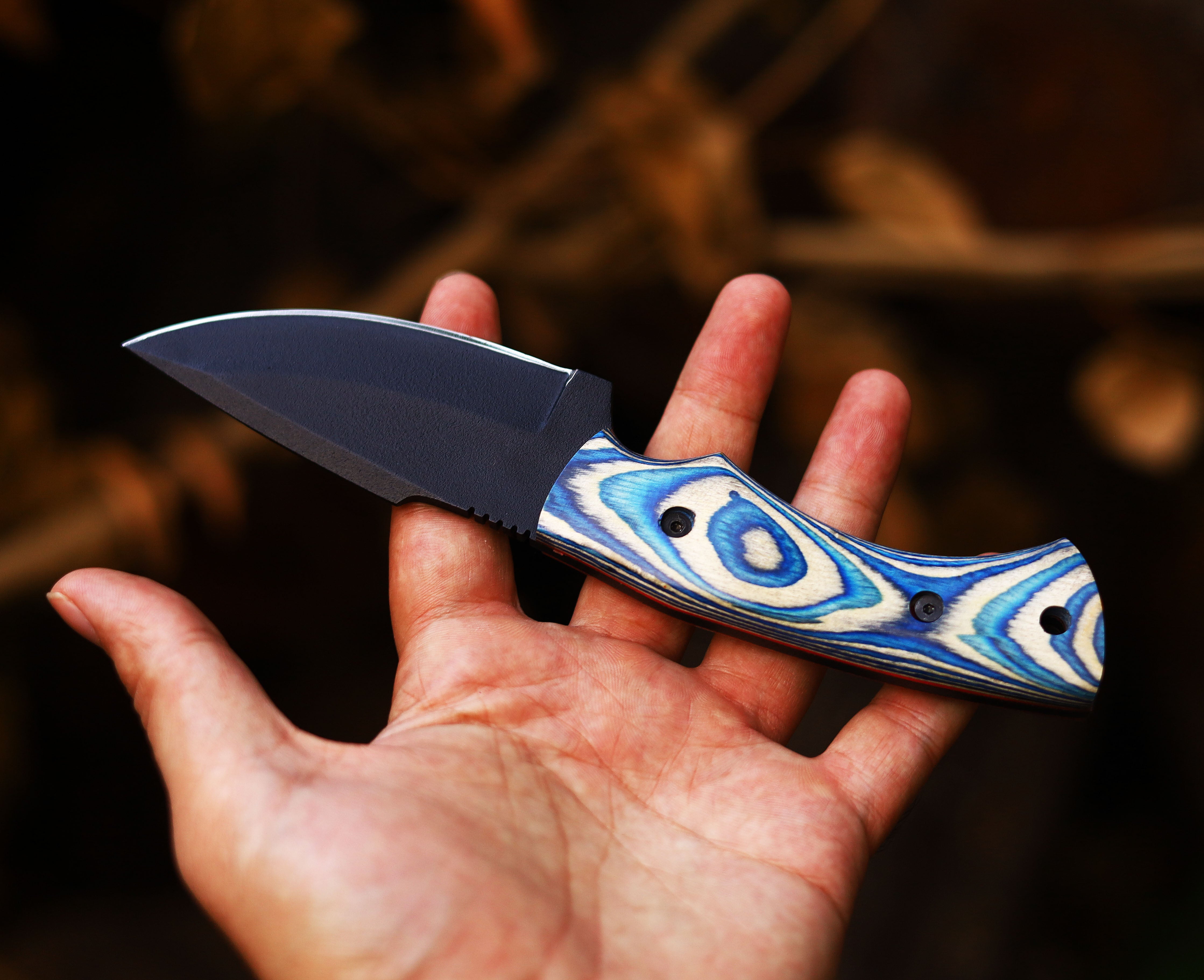 Handmade High Carbon Stainless Steel Hunting Skinner Knife - Precision Craftsmanship for Ultimate Outdoor Performance