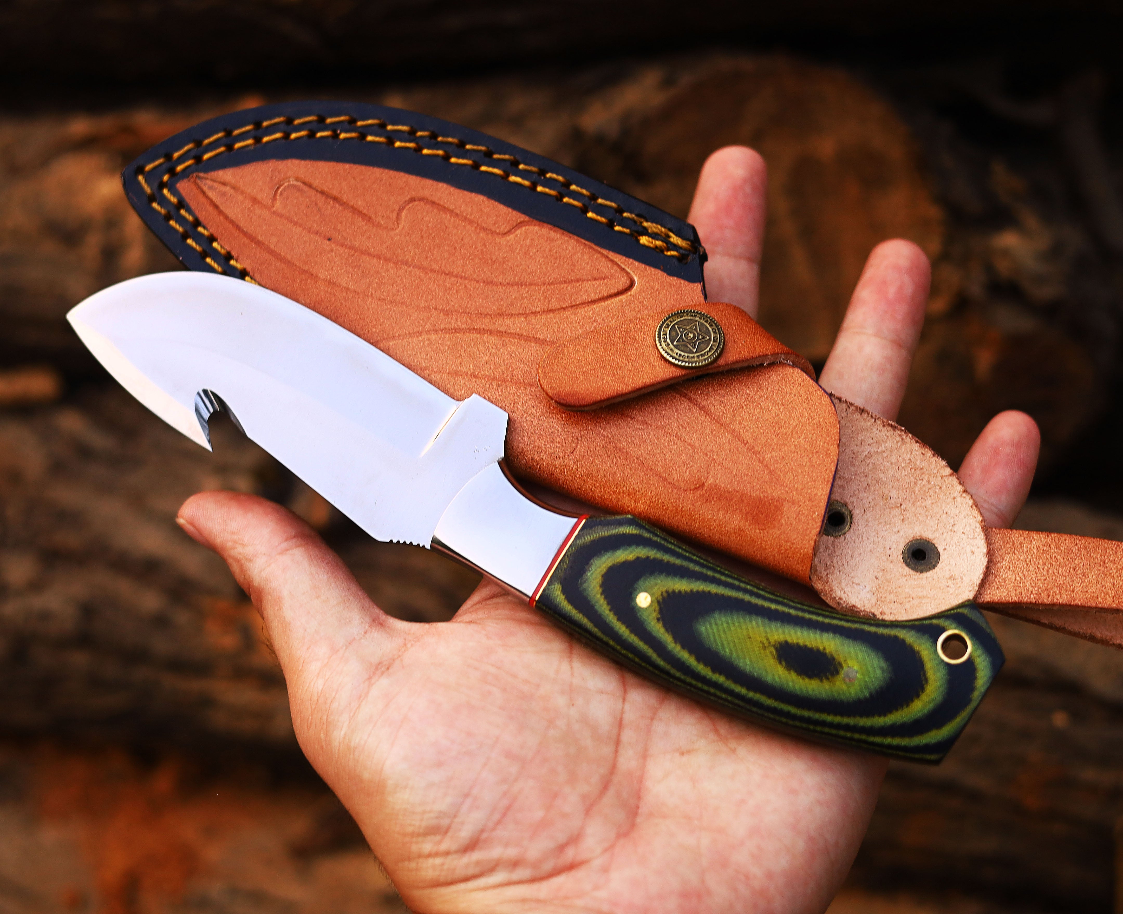 Handmade High Carbon Stainless Steel Hunting Skinner Knife - Precision Craftsmanship for Ultimate Outdoor Performance