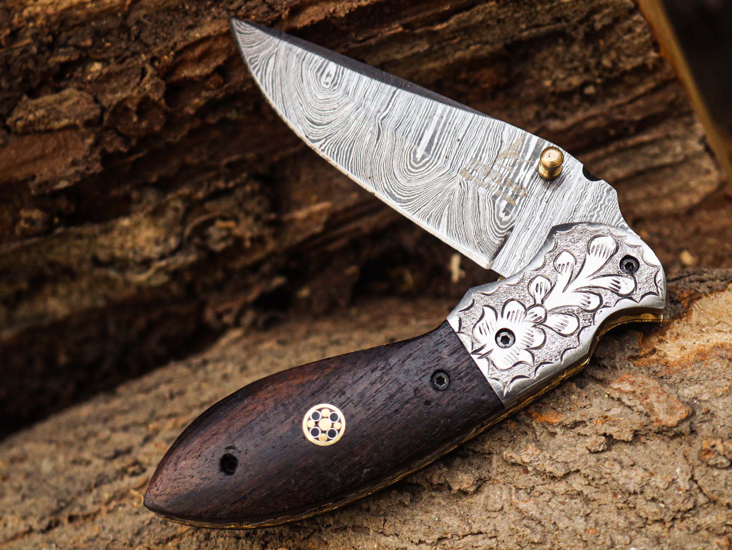 Best Pocket Knife for Collectors (USA)