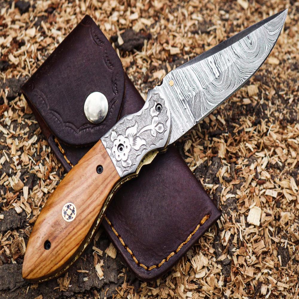 Handcrafted Damascus Steel Folding Knife: Precision and Artistry in Every Fold – Just $84