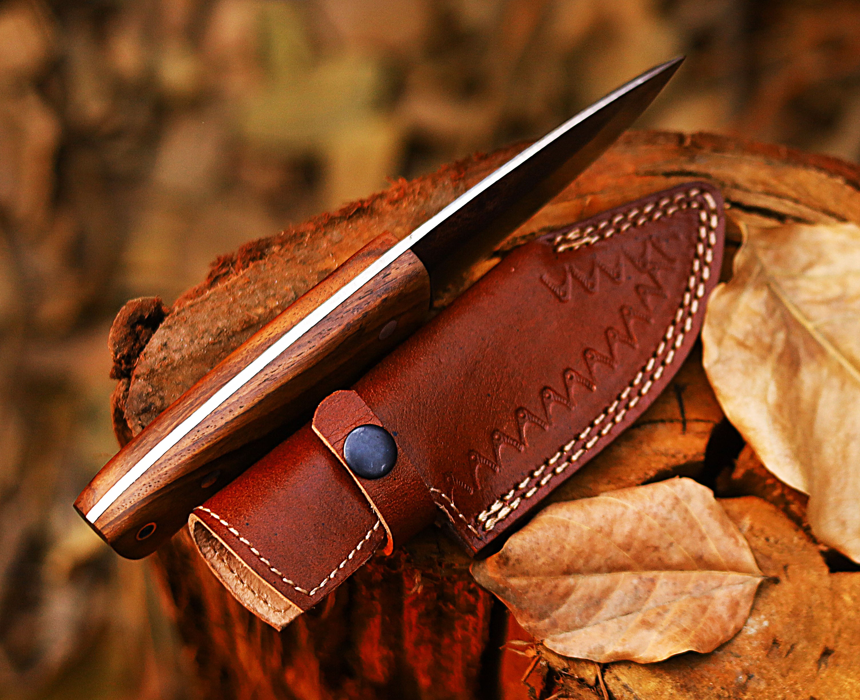 Handmade High Carbon Stainless Steel Hunting Skinner Knife - Precision Craftsmanship for Ultimate Outdoor Performance