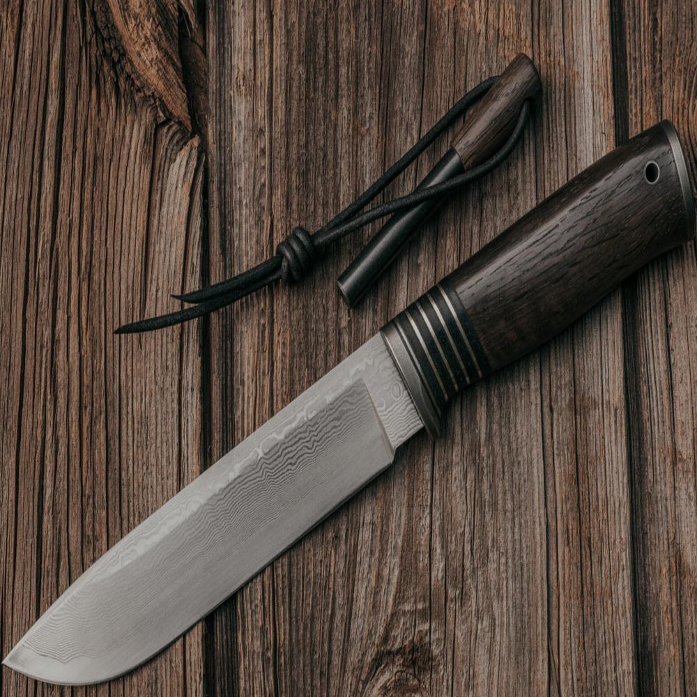 Stainless Damascus Taiga knife with Flint Striker