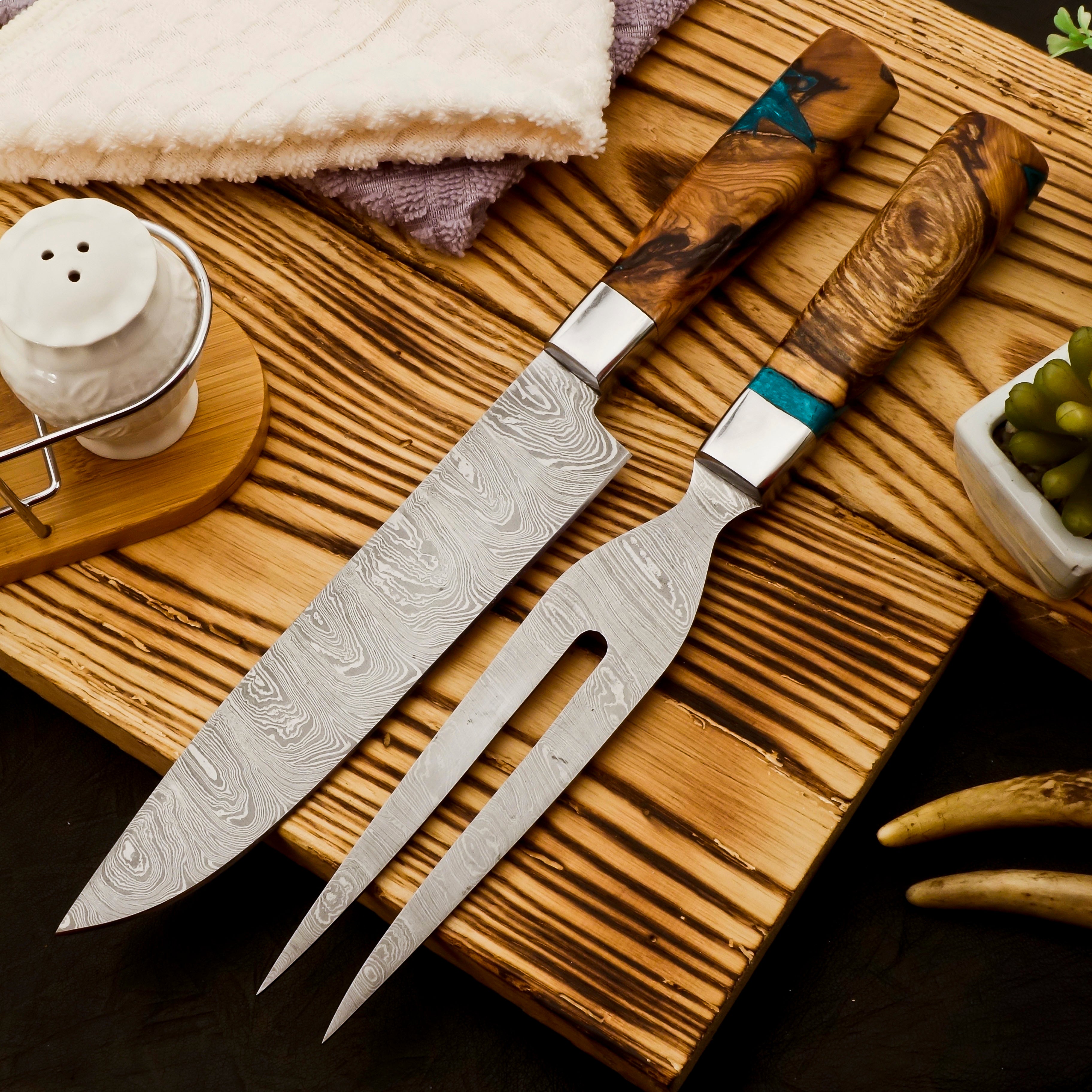 Best Knife Set for BBQ & Roasting – Handmade Damascus Steel Carving Knife and Fork Set (2PC) – Just $90.00